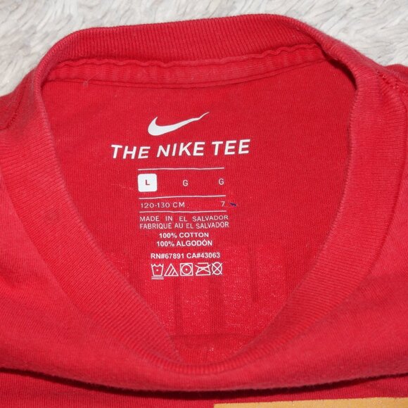 Boys Size 7 Nike Kansas City Chiefs Patrick Mahomes #15 Red NFL Cotton T-Shirt - Picture 3 of 5